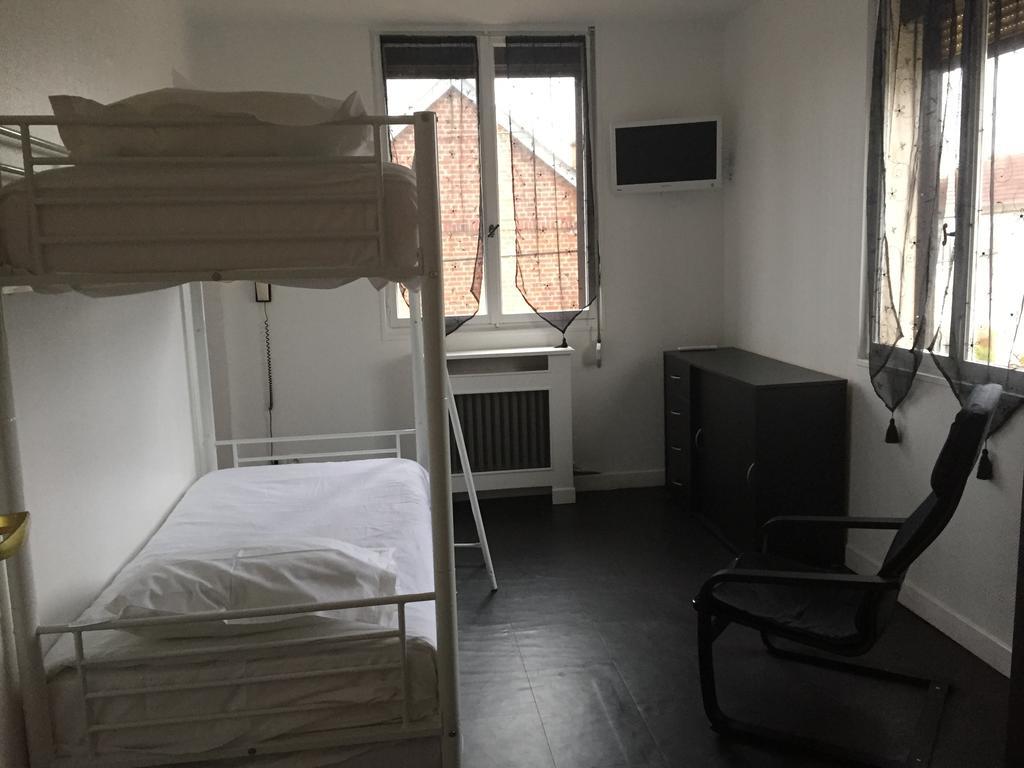 Arcantis Hotel La Residence Сержі Екстер'єр фото